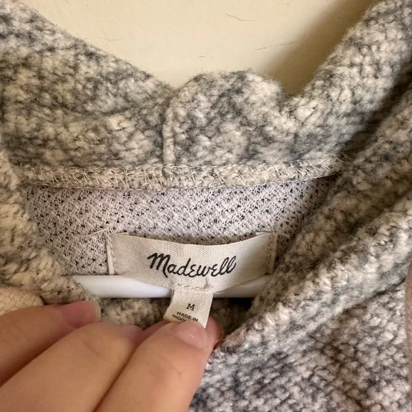 Madewell Quilted-Sleeve Hoodie Sweatshirt - Picture 5 of 6